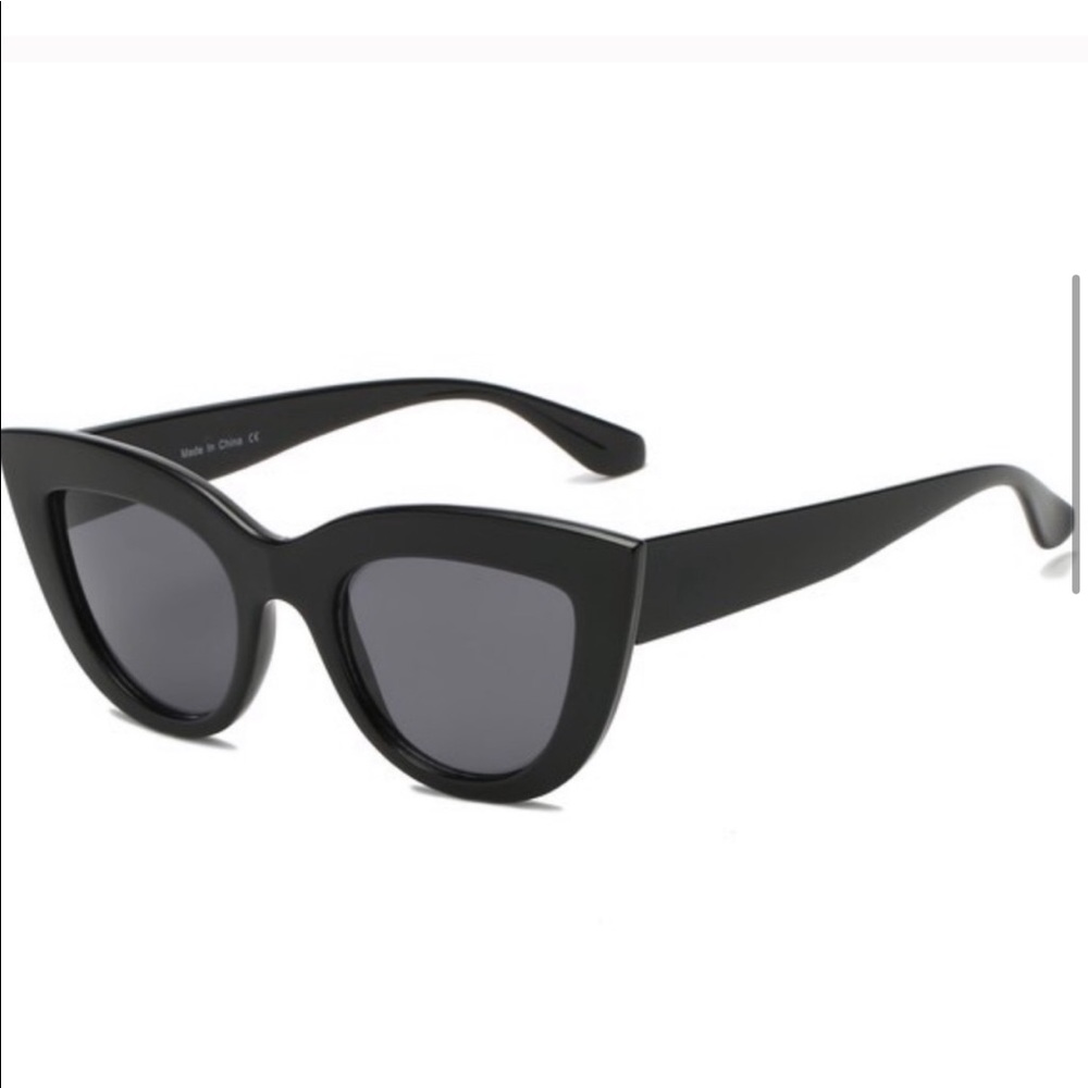 Cat Eye Sunglasses - Picture 2 of 5